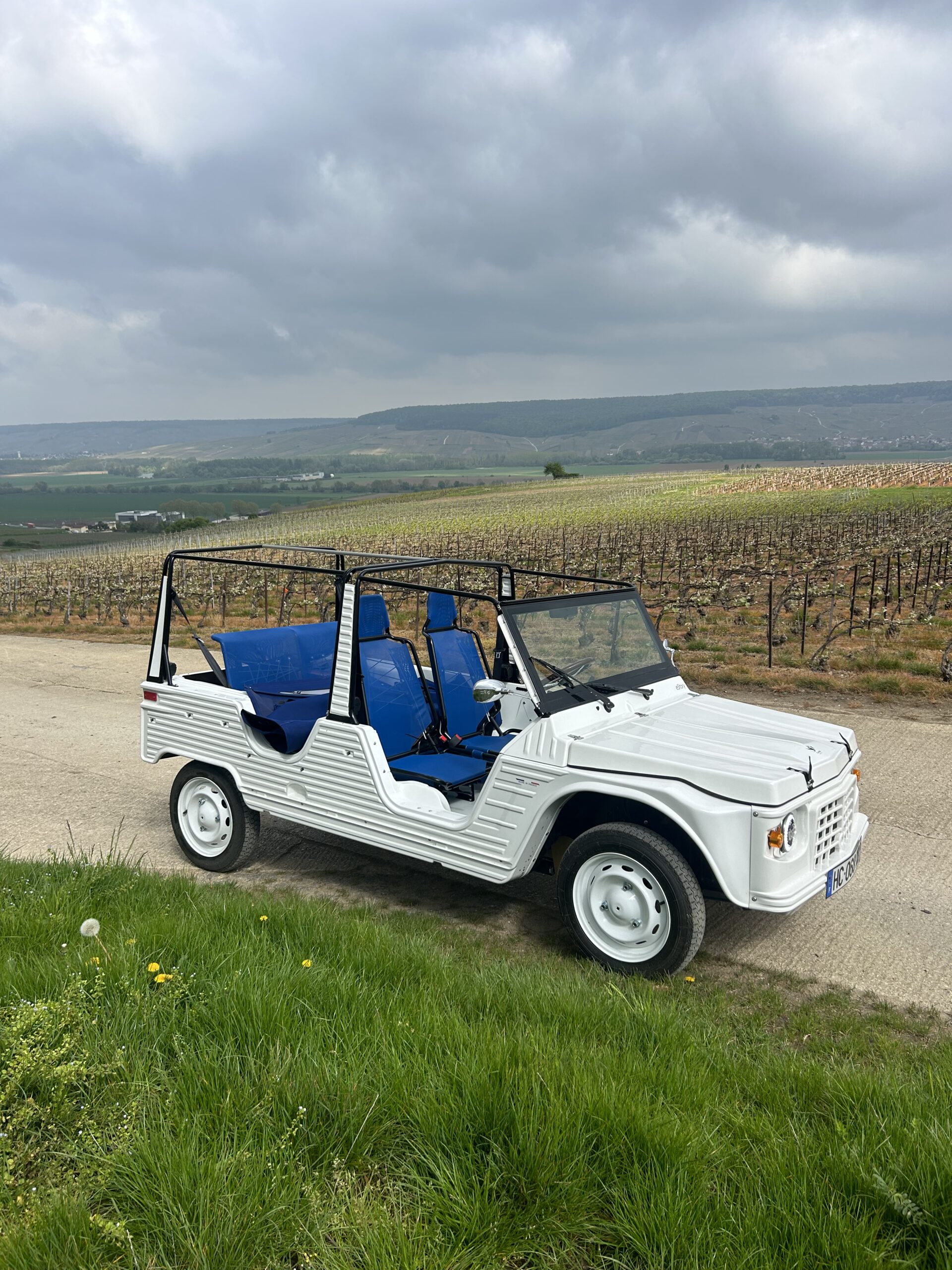 eStory eClassic Cars – Méhari électrique eStory eClassic Cars - Méhari électrique