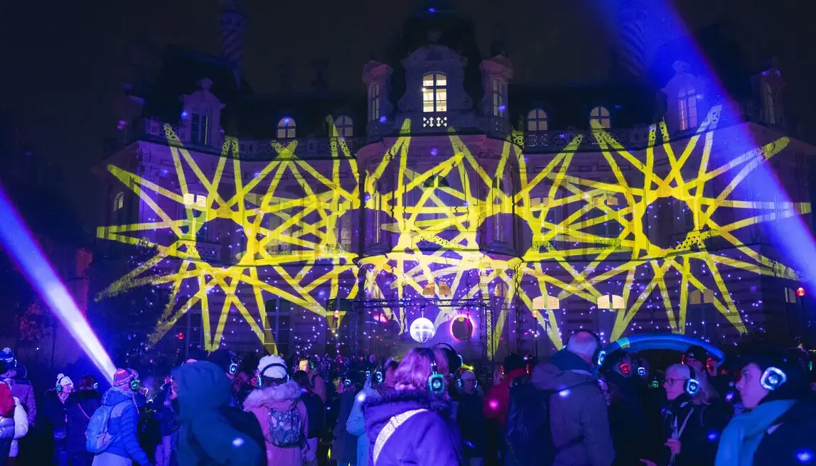 Avenue de Champagne - Habits de Lumières 2025